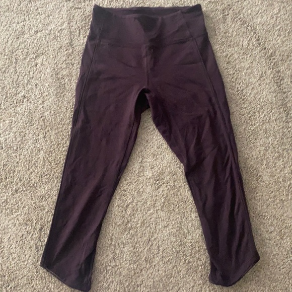 Lululemon Crop Leggings - Picture 1 of 3